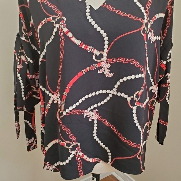 Meg & Margot Chain Print Top Size Small - Picture 3 of 6